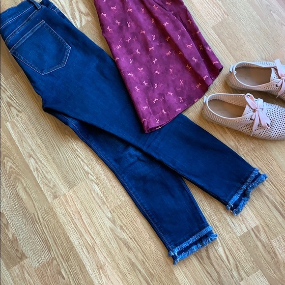 LOFT Denim - NWOT  fringe hem crops